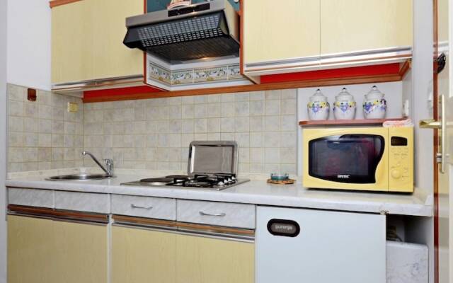 A2 - Cozy Apartment, Best Location in Supetar