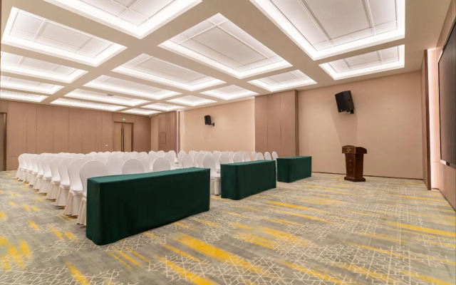 Excemon Xinjiang Yilite Hotel