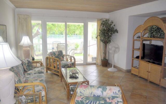 Abaco Getaway by Living Easy Abaco