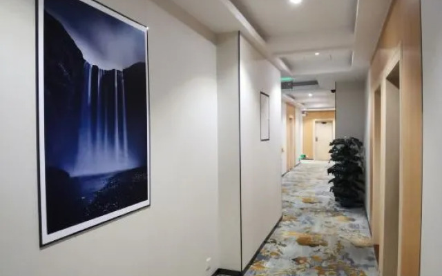 Super 8 Hotel Shenzhen Longgang Da Yun