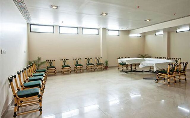Hotel Maya Niwas