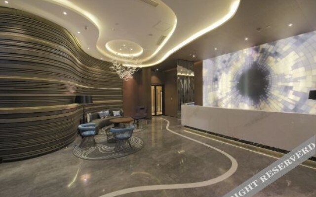 Orange Hotel (Suqian Baolong Plaza)