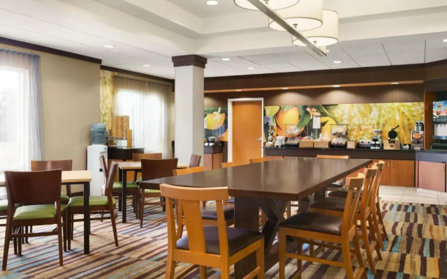 Fairfield Inn & Suites Weirton