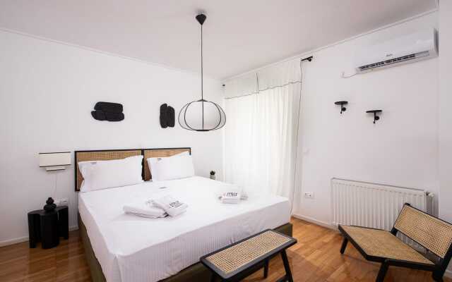Glyfada First Class Suite
