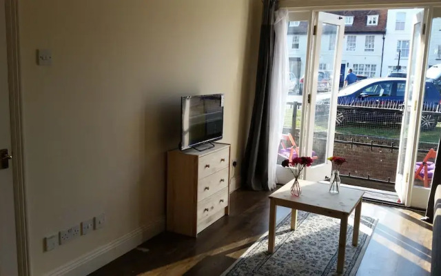 1 Sterling Court City Center