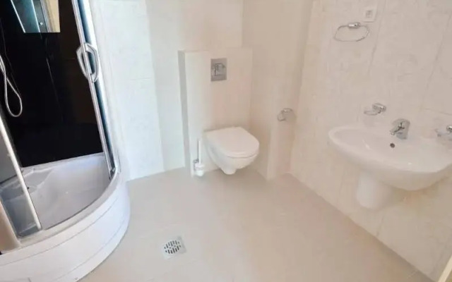 Hec Apartment
