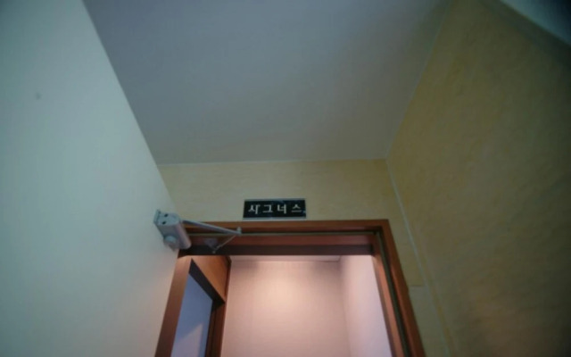 Yangyang Denver House Pension