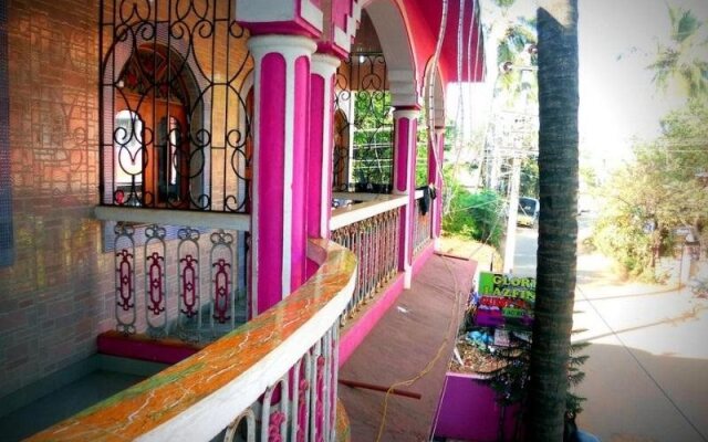 Glory Lazfina Guest House