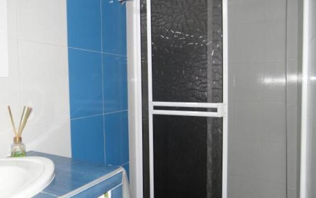 Apartamentos Y Hostal Acuario