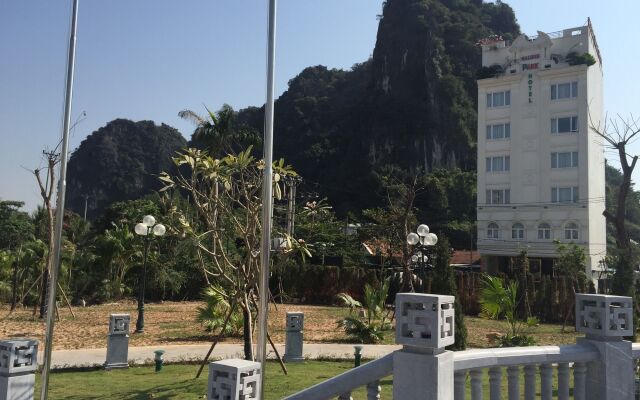 Ha Long Park Hotel