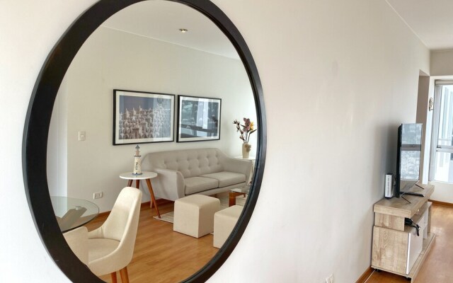 Elegant 2BR with Ocean View by Wynwood-House