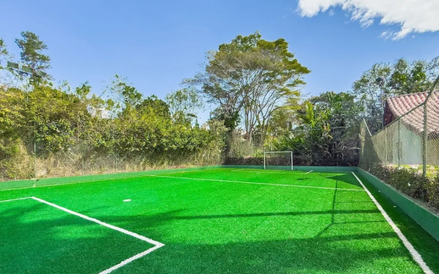 Refúgio de Alto Padrão na Granja Viana