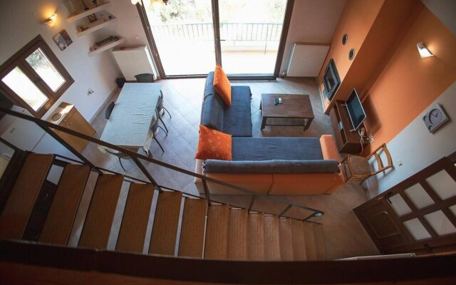Foula House in Magnisia