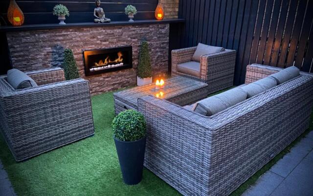 Summer House Terrace