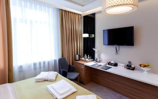 Mildom Premium Hotel