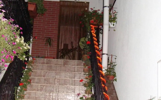 Casa Elisabeta Constanta