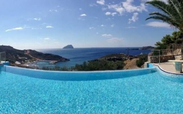 Porto Delfino Hotel