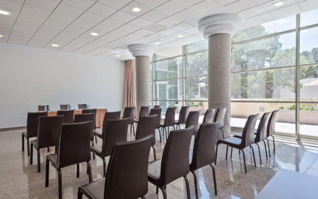 Cullera Holiday Hotel
