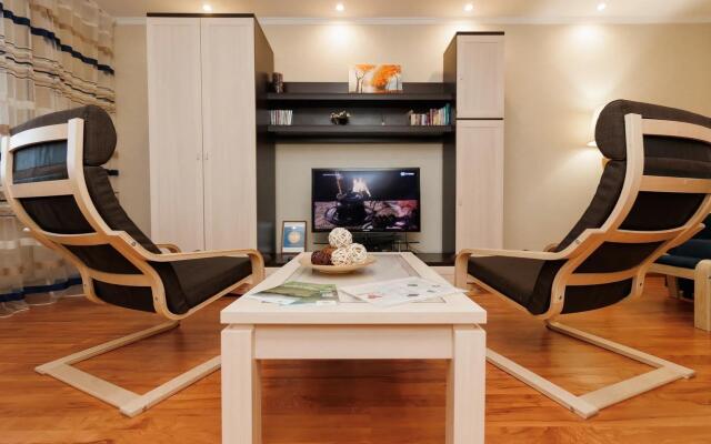 Apartments on Navaginskaya street