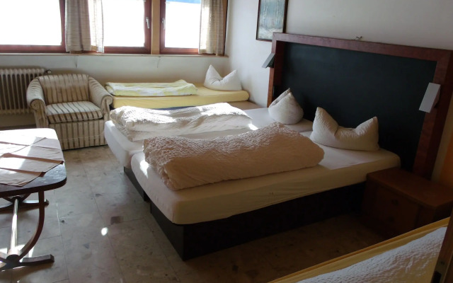B+B Hotel Sonnenmatte Near Badeparadies