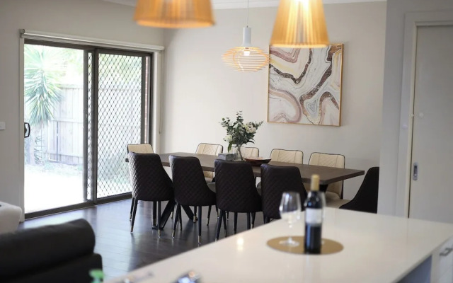 StayAU Pakenham 5 BRM Oasis Pet-friendly