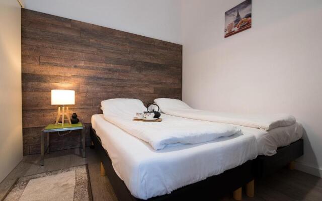 Ultra Central Bohemian Apartment 1