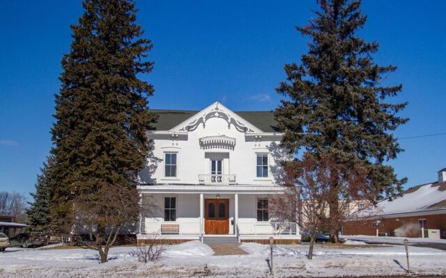 Pert House