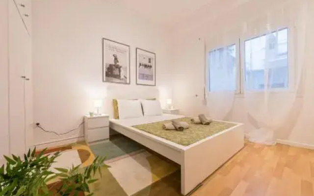 Beautiful & Cozy Apartment In The Heart Of Athens