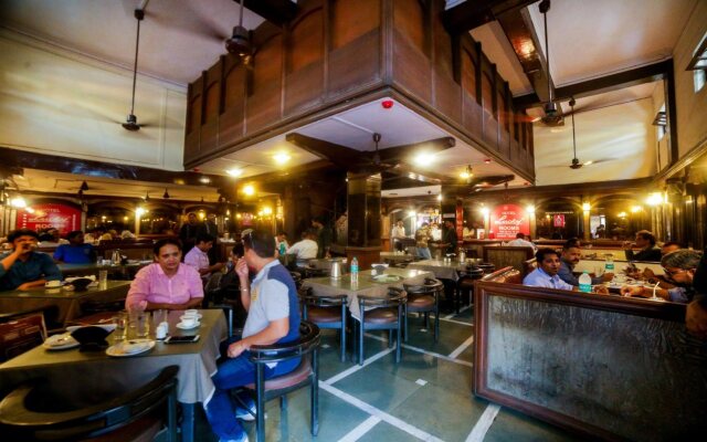 Lucky Hotel Bandra