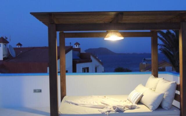 COZY, Beach House , by MAHBOVILLAS