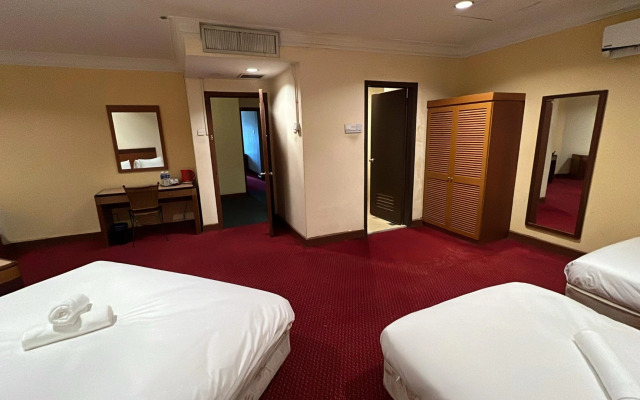 Grand Pacific Hotel PWTC
