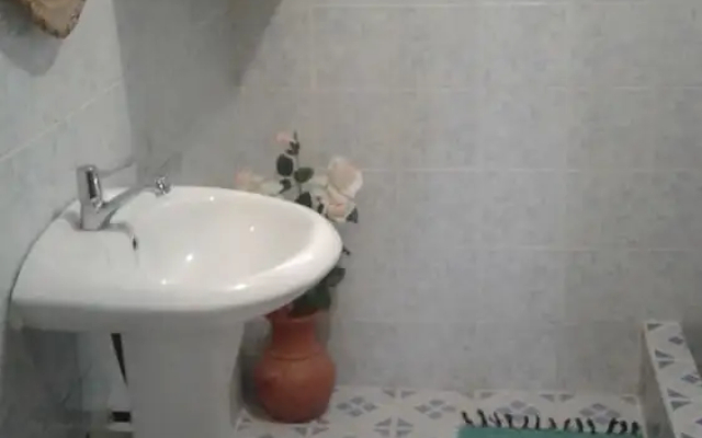 Chelle's Guest House and Backpackers - Hostel