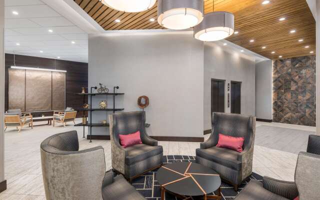 Hyatt Place Greenville Downtown