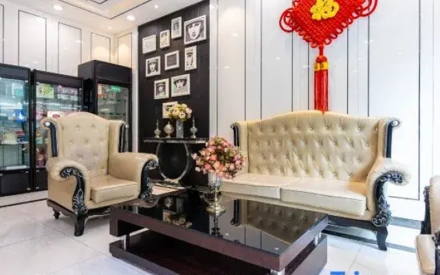 Lanzhou Zhangye Road Provincial Government Metro Station Feitian Ruyi Hotel