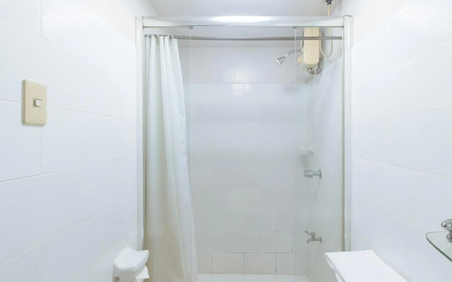 El Rico Suites