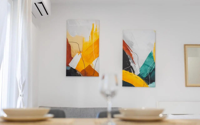 Studio APT Breeze