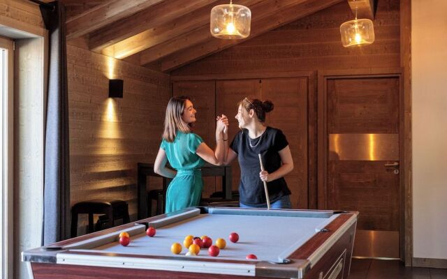 Victoria Lodge, Friendly Hotel