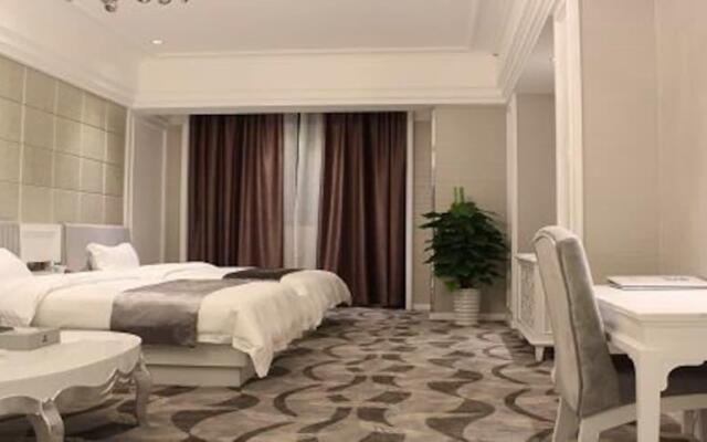 Junfu Hotel