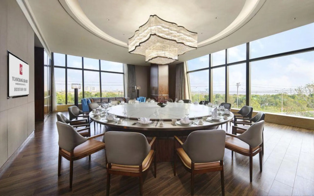 Yuanchang Grand Harbourview Hotel