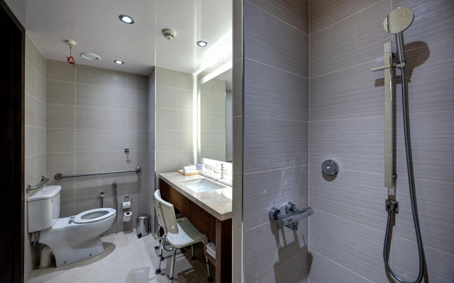 Crowne Plaza Duqm