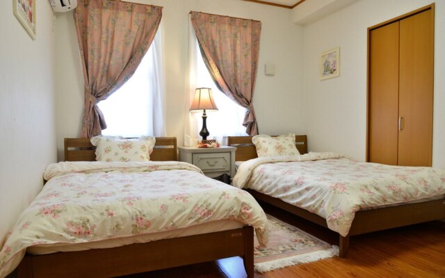Maeda biru house I II
