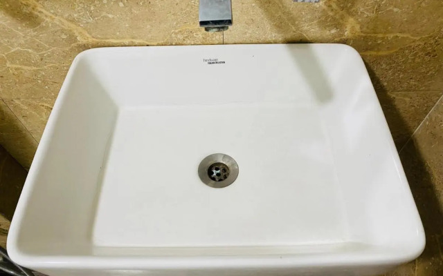 Qotel Flagship Hotel Sagarpur