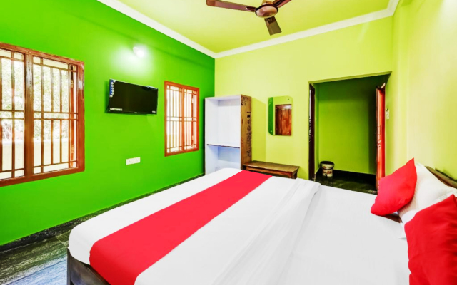 Goroomgo Neelachal Holiday Nibasa Puri