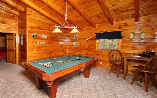 Snow Bear - Two Bedroom Cabin