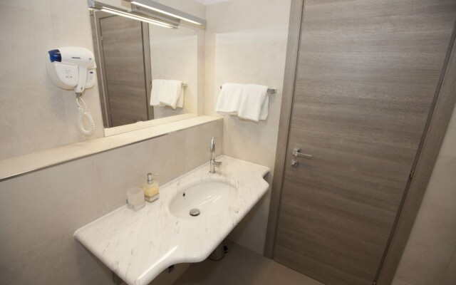 Tifani Luxury Rooms 2