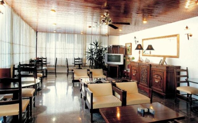 Meltemi Hotel