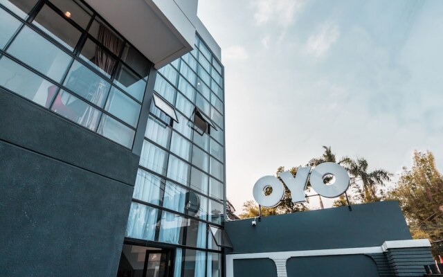 D'Rhea Syariah by Oyo Rooms