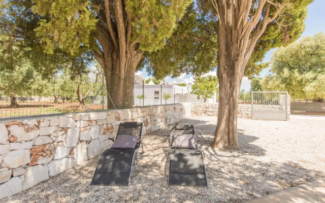 Trullo del Mandarino con piscina