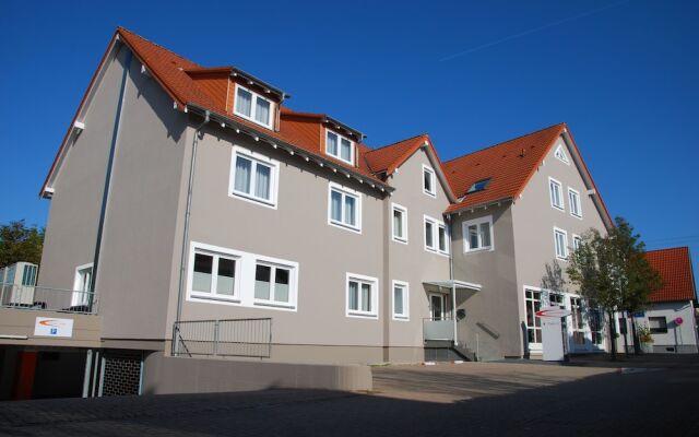 Walldorf Suites Boutique Hotel