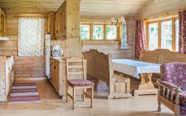 Nice Home in Olden With 3 Bedrooms and Wifi